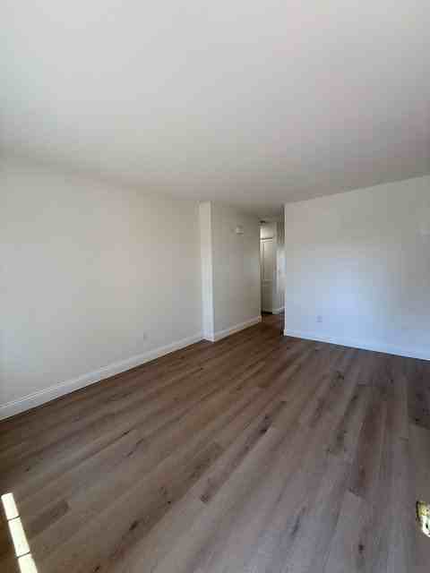 853 Peach Hill Dr - Photo 3 of 18