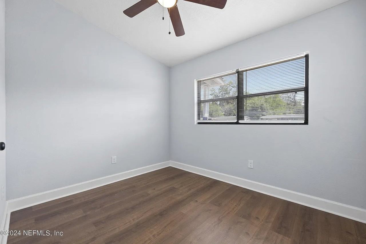 2482 Quail Ave - Photo 2 of 9