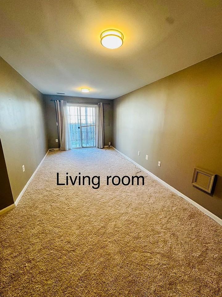 15719 London Pl #15719 - Photo 5 of 5