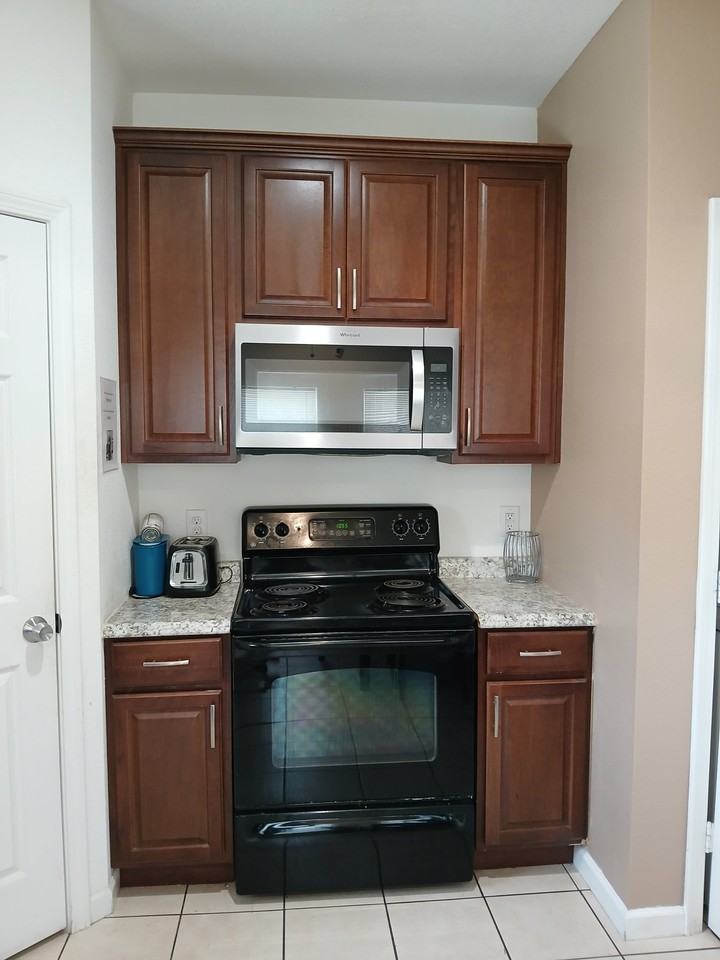 16685 Meadowcroft - Photo 3 of 7