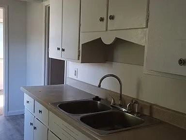 514 W Alma Ave - Photo 2 of 6