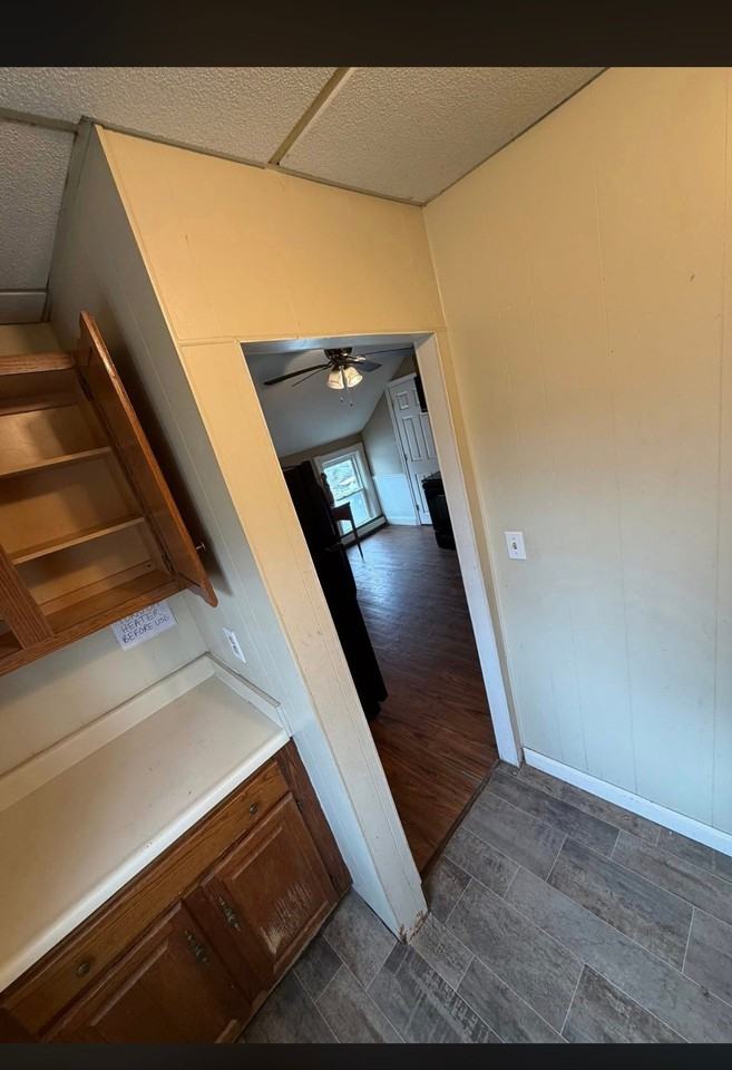8 Thomas Ave #2 - Photo 3 of 10