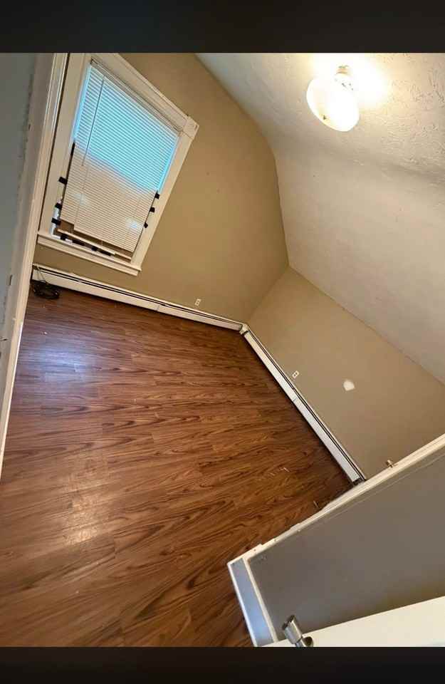 8 Thomas Ave #2 - Photo 7 of 10