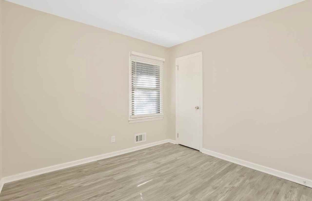 3030 Remington St - Photo 3 of 15