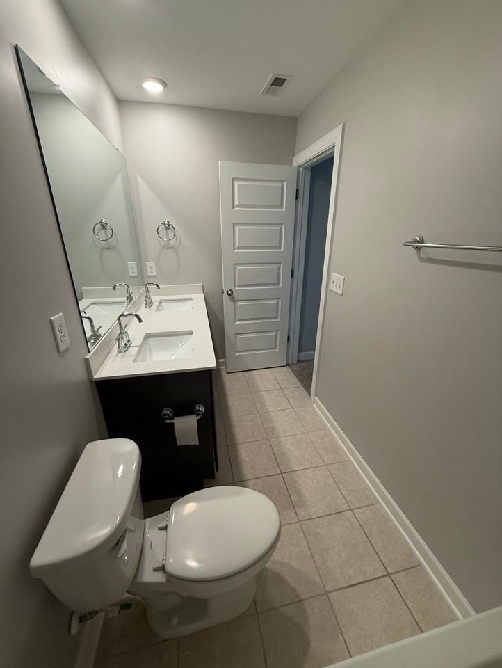 693 Grays Creek Rd - Photo 4 of 17