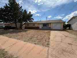 featured image of 3104 Duckworth Ave
