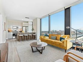 1129 W Van Buren St - Photo 1 of 1