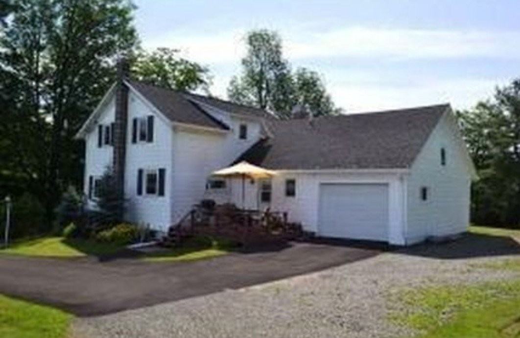 2432 Glenwood Rd - Photo 4 of 18