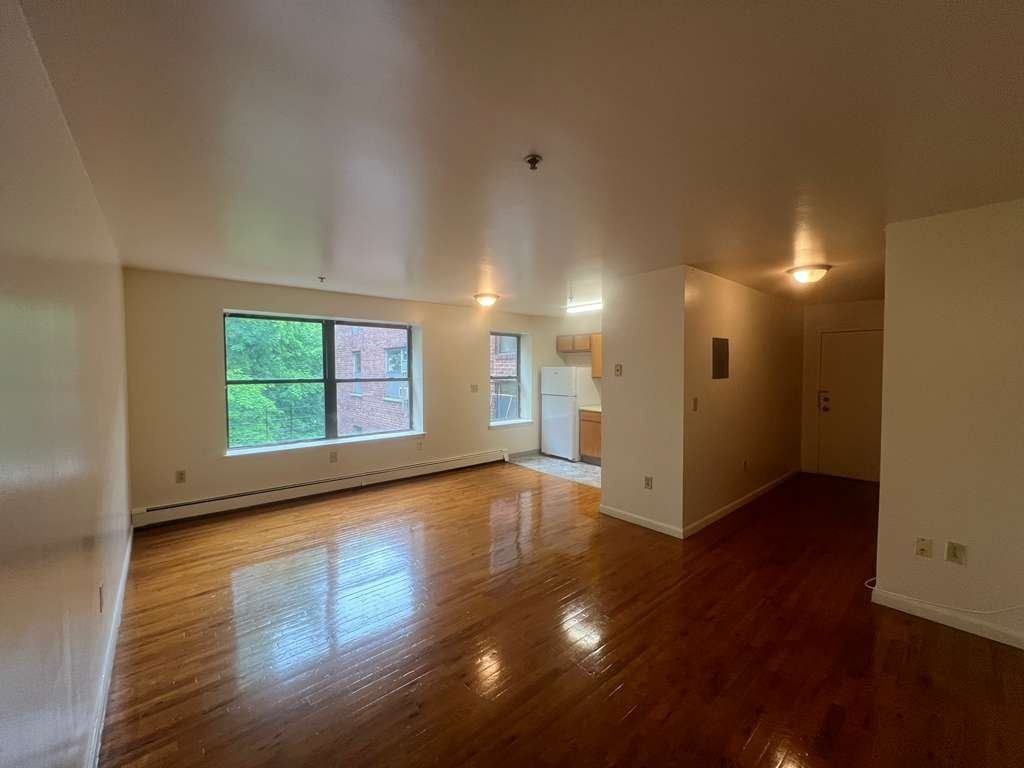 503 Elizabeth Ave #6C - Photo 5 of 5