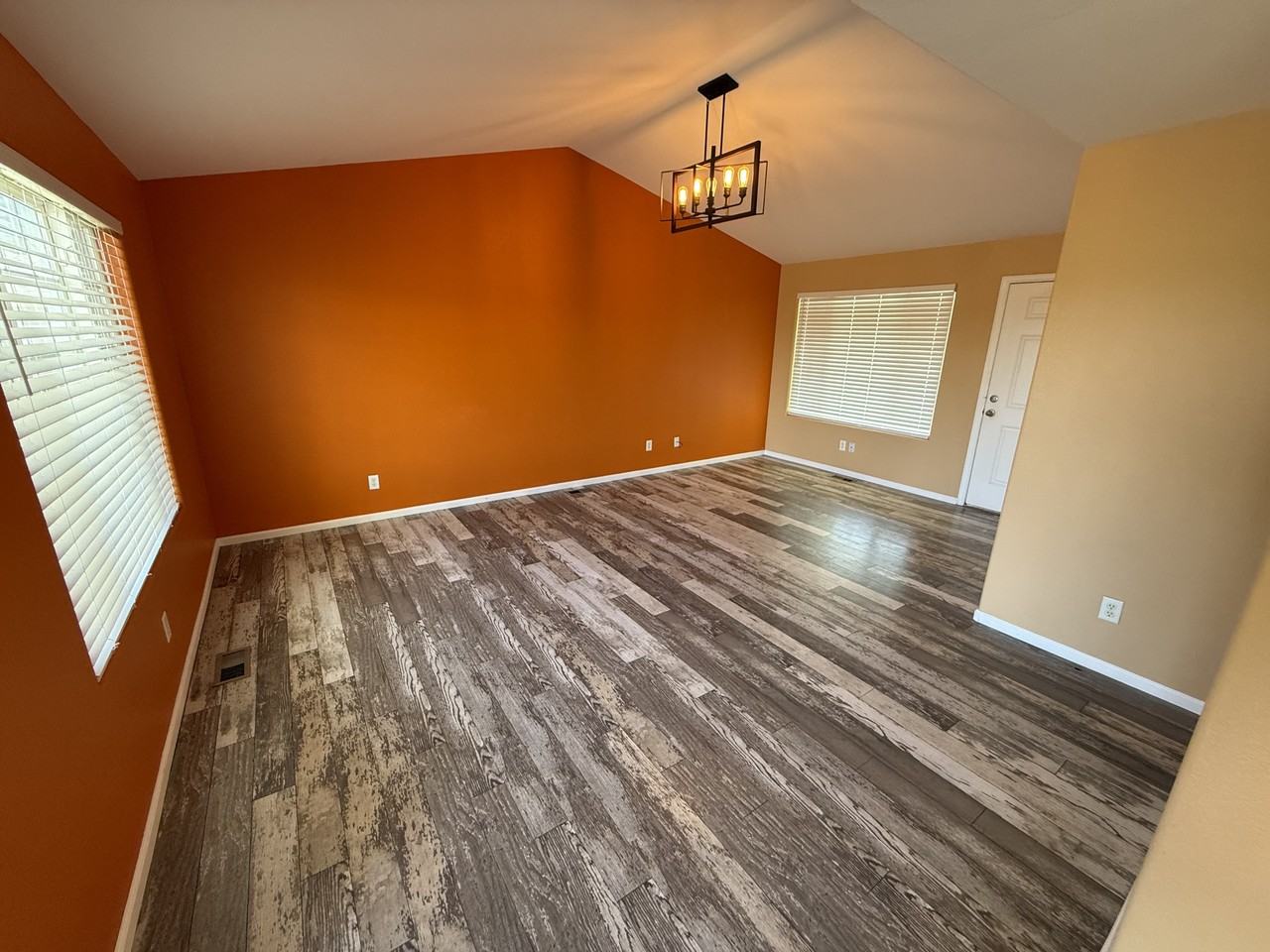 3824 24th Ave #1 - Photo 4 of 19