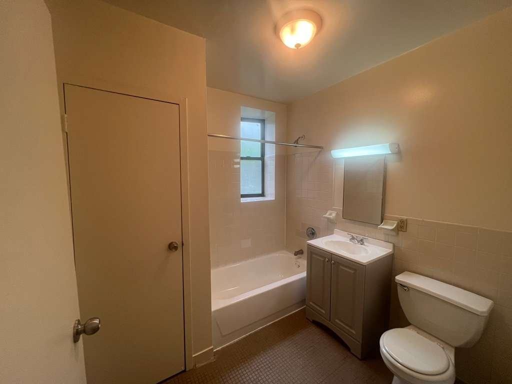 3 Mapes Ave #3D - Photo 6 of 7