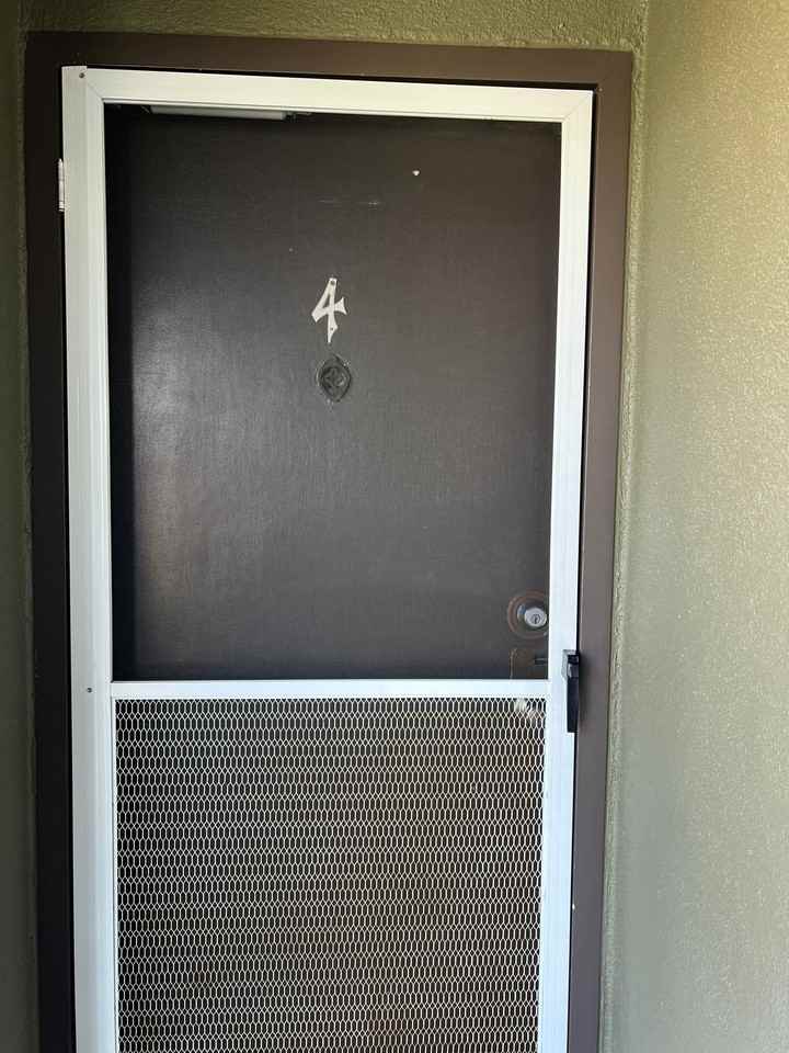 722 E Carson St #4 - Photo 2 of 12