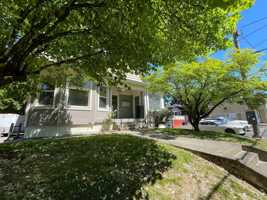 featured image of 1937 Se Stark St #2