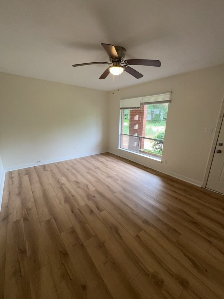 1513 Maria Drive - Photo 2 of 15