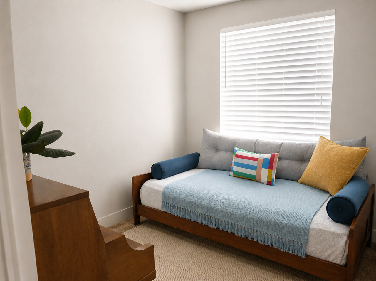 2321 N 940 E - Photo 7 of 11