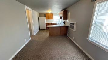 featured image of 703 Goingsnake St