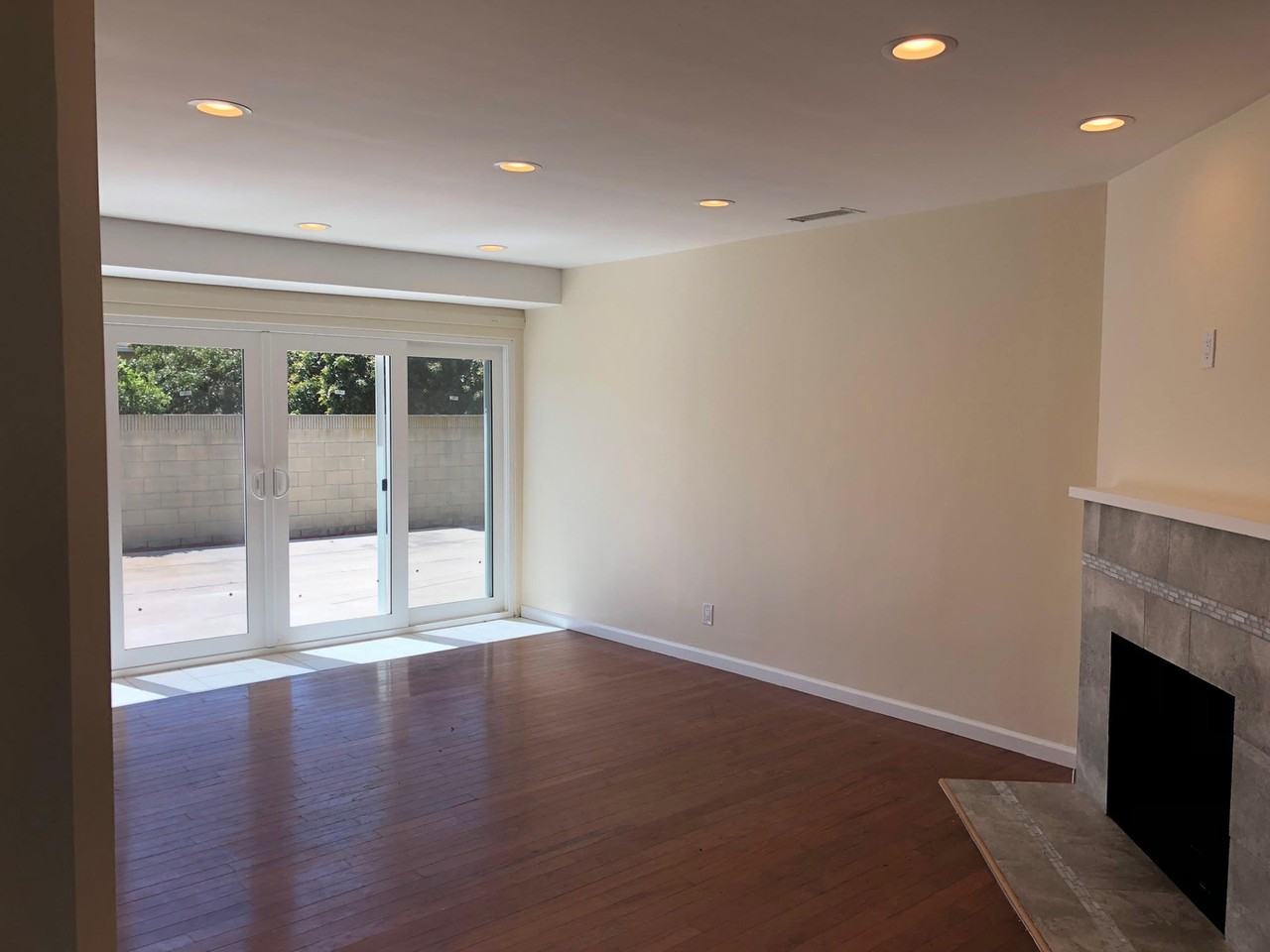 2922 W 167th St - Photo 3 of 14