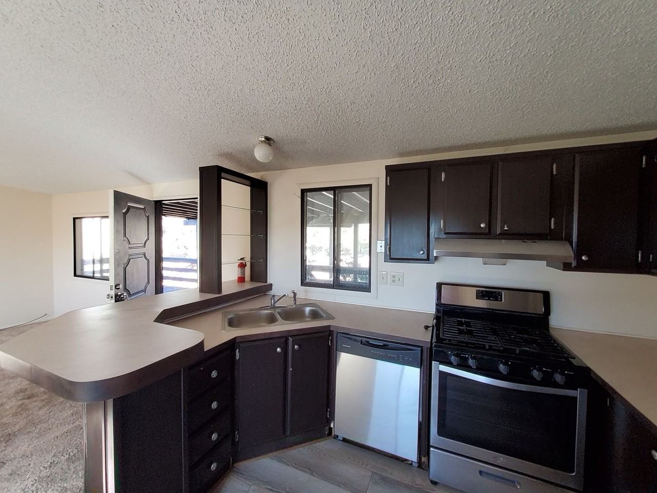 511 E Jura Cir - Photo 2 of 11