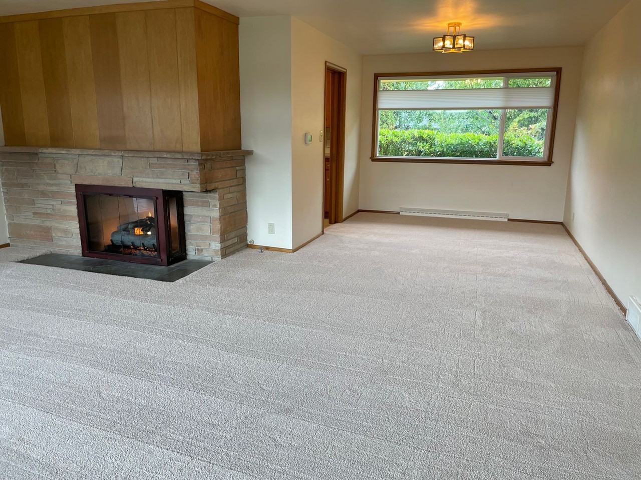 2120 Nw 86th St - Photo 4 of 24
