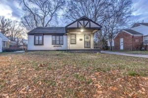 featured image of 1017 Gordon St