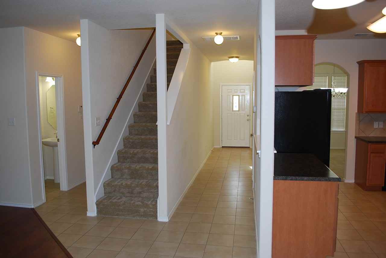 5103 Lions Gate Ln - Photo 6 of 25