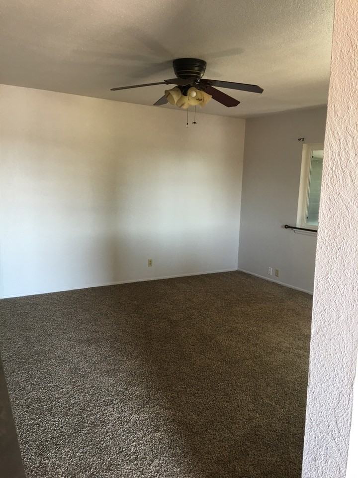 510 N George Washington Blvd - Photo 3 of 11