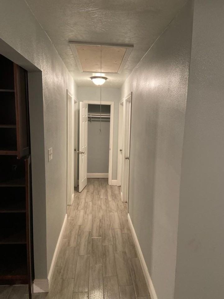 3031 Groton Dr - Photo 5 of 10