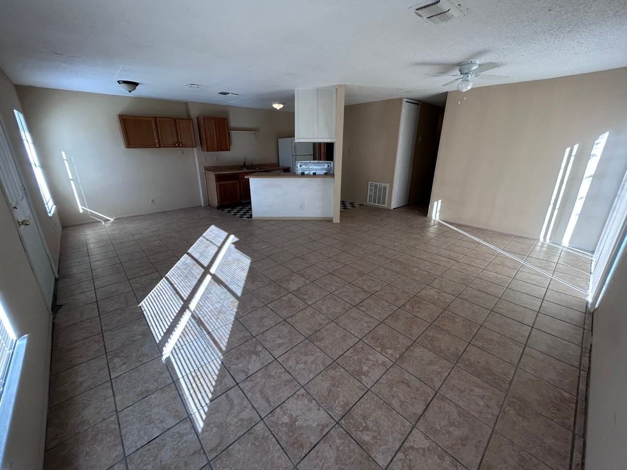 7809 Sarepto - Photo 3 of 14