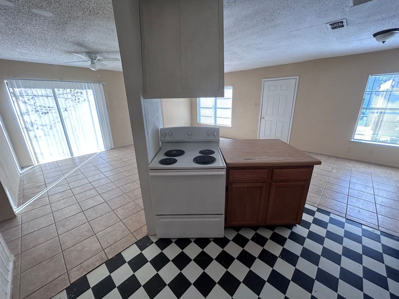 7809 Sarepto - Photo 6 of 14