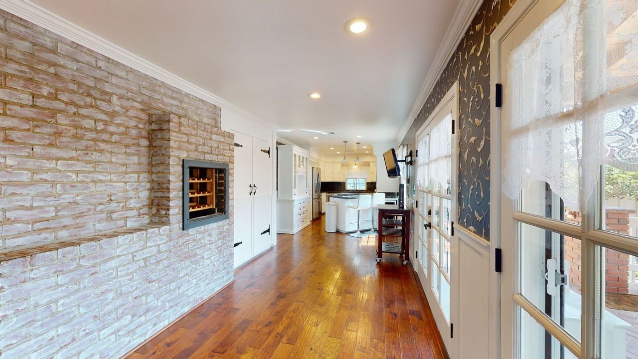 400 W Highland Ave - Photo 6 of 19