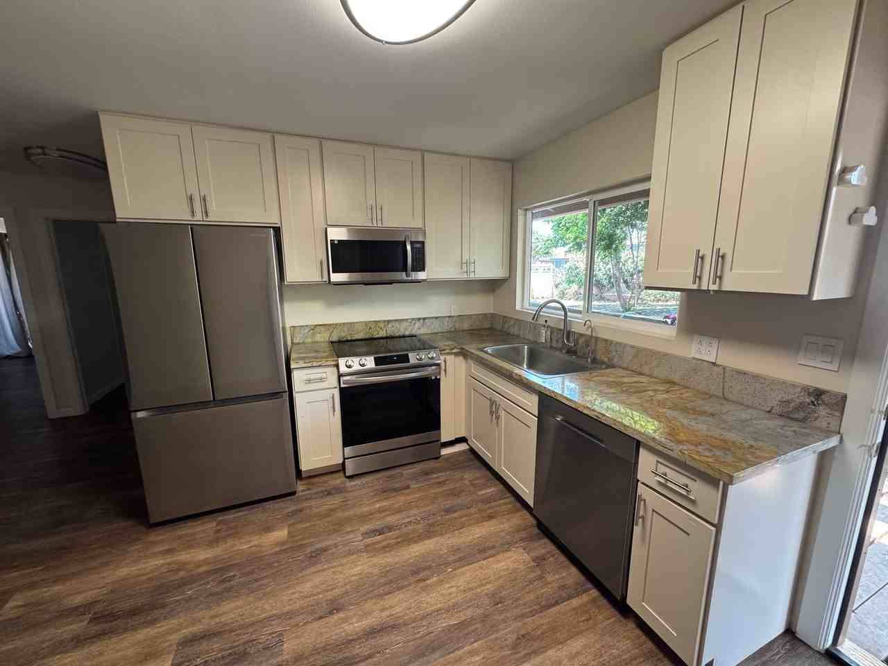 125 125 Ala Hoku-Main House - Photo 2 of 15