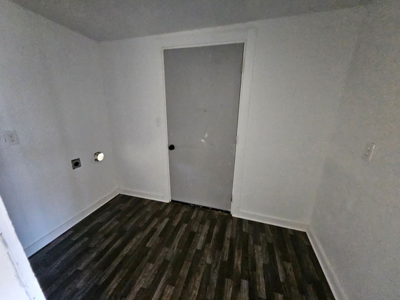 315 S 15th St - Photo 6 of 17