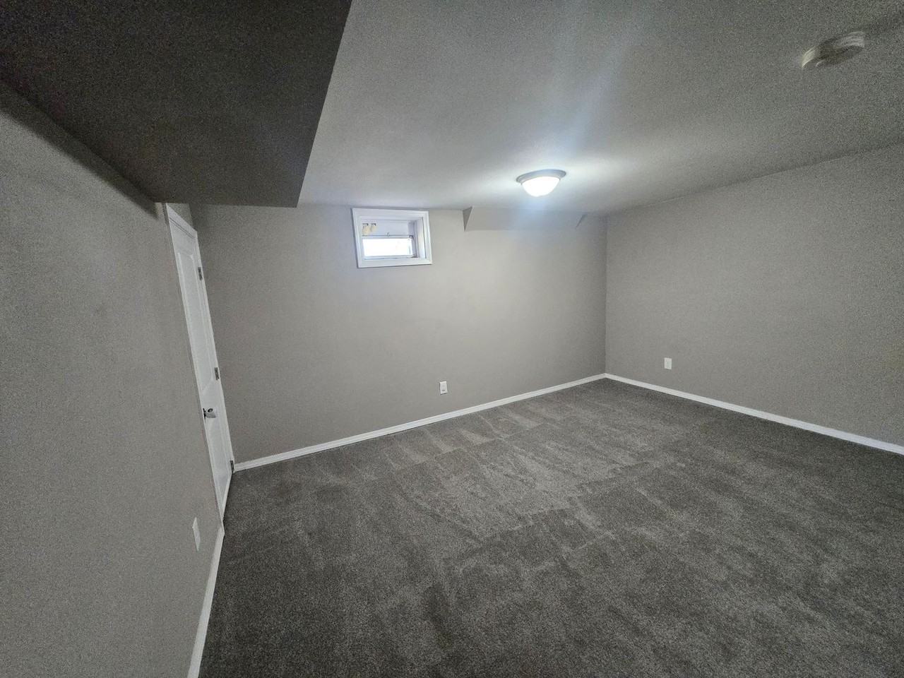 2406 N Ella Rd - Photo 7 of 21