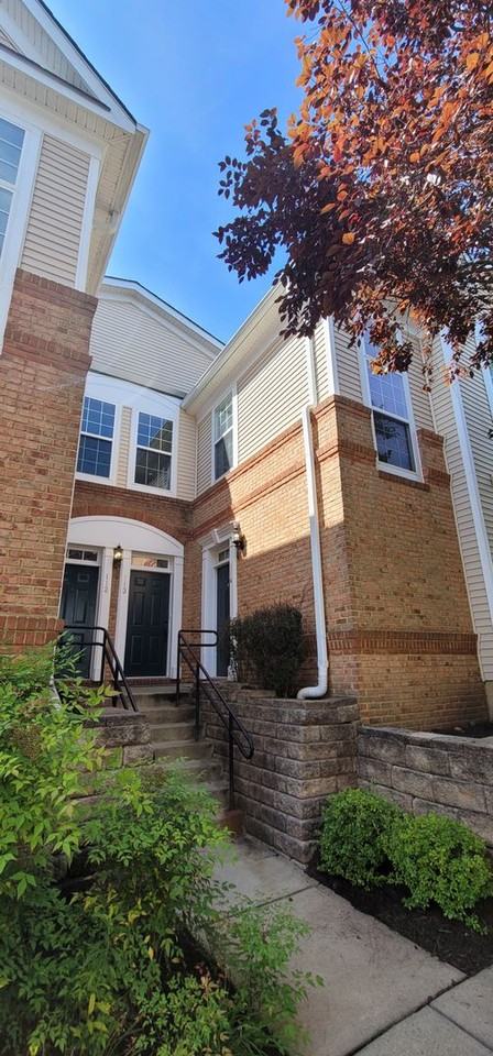 43840 Hickory Corner Ter