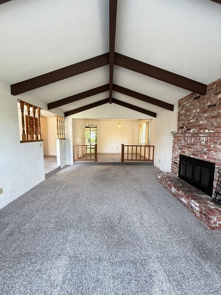 530 Golf View Dr - Photo 4 of 22