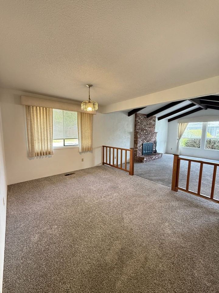 530 Golf View Dr - Photo 5 of 22