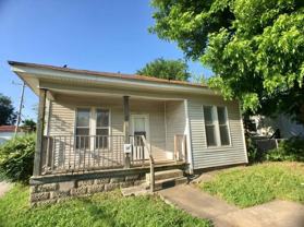 320 W Duffy St - Photo 1 of 1
