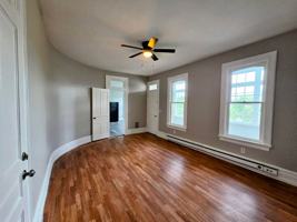 featured image of 146 Front St