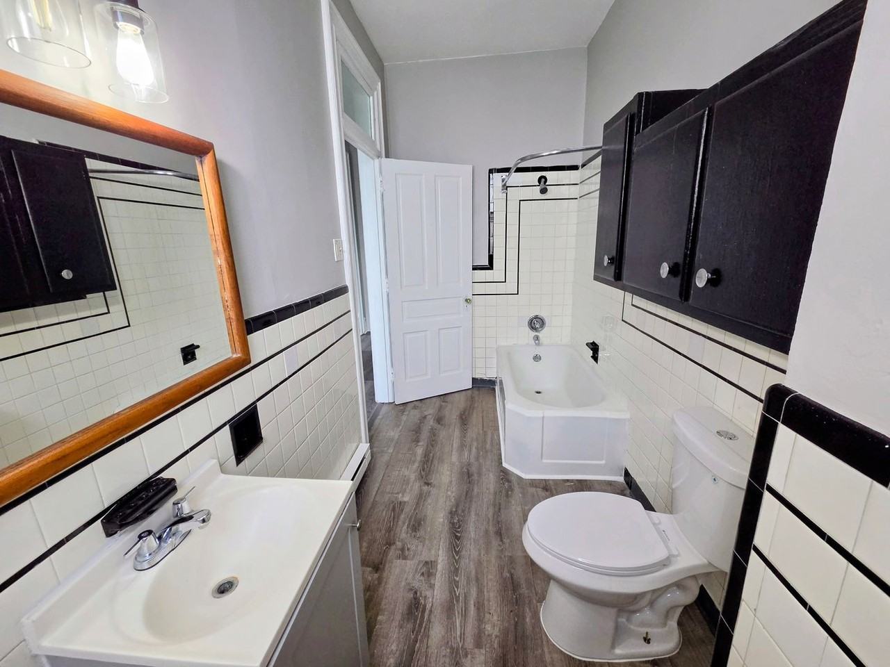 146 Front St - Photo 6 of 11