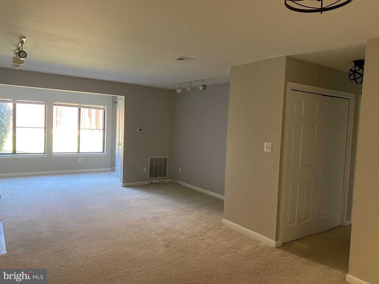 2822 Lee Oaks Pl - Photo 7 of 27