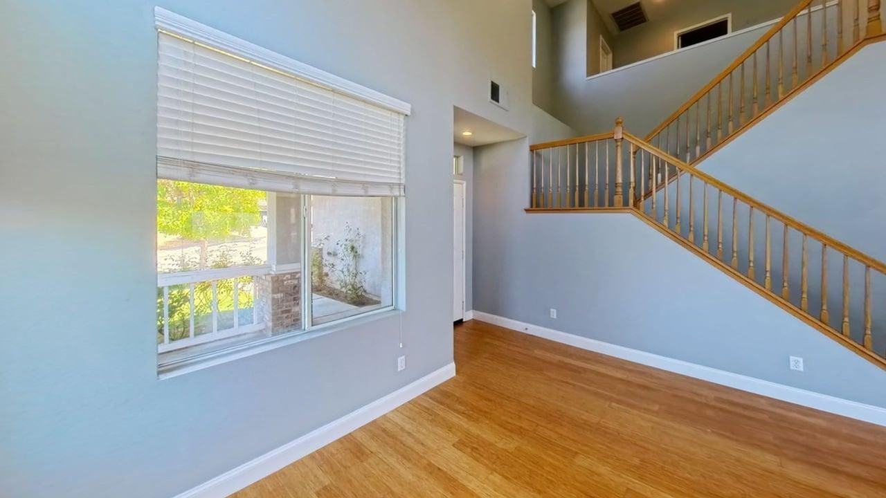526 Wrightwood Rd - Photo 2 of 28