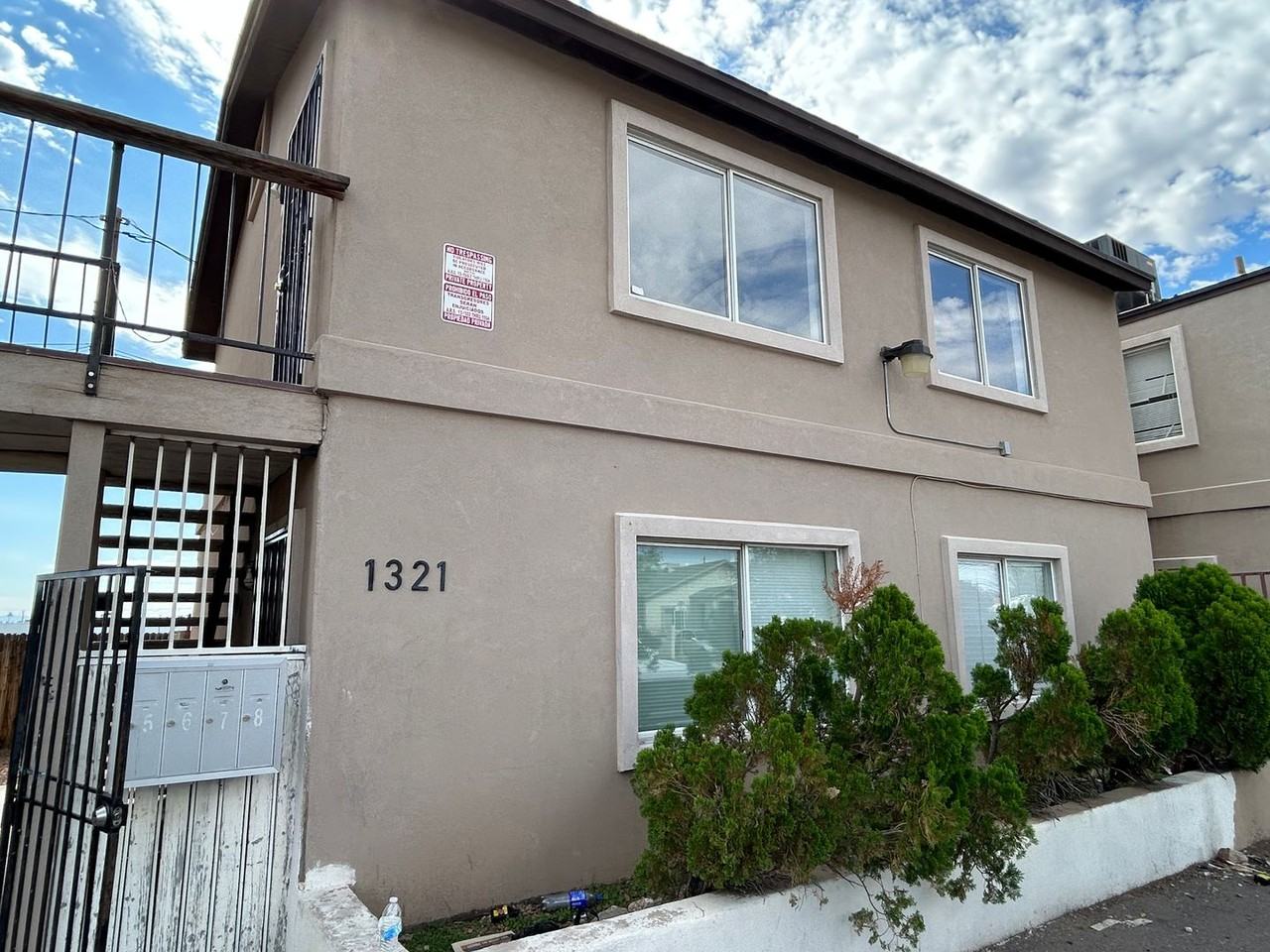 1321 W Vogel Ave - Photo 3 of 3