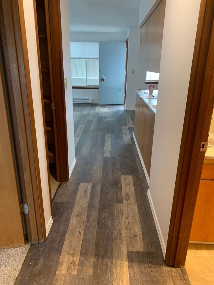 Somerset Apartments - Photo 3 of 8
