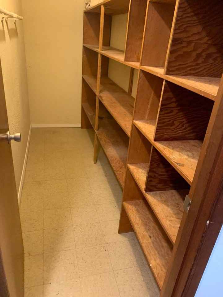 Somerset Apartments - Photo 5 of 8