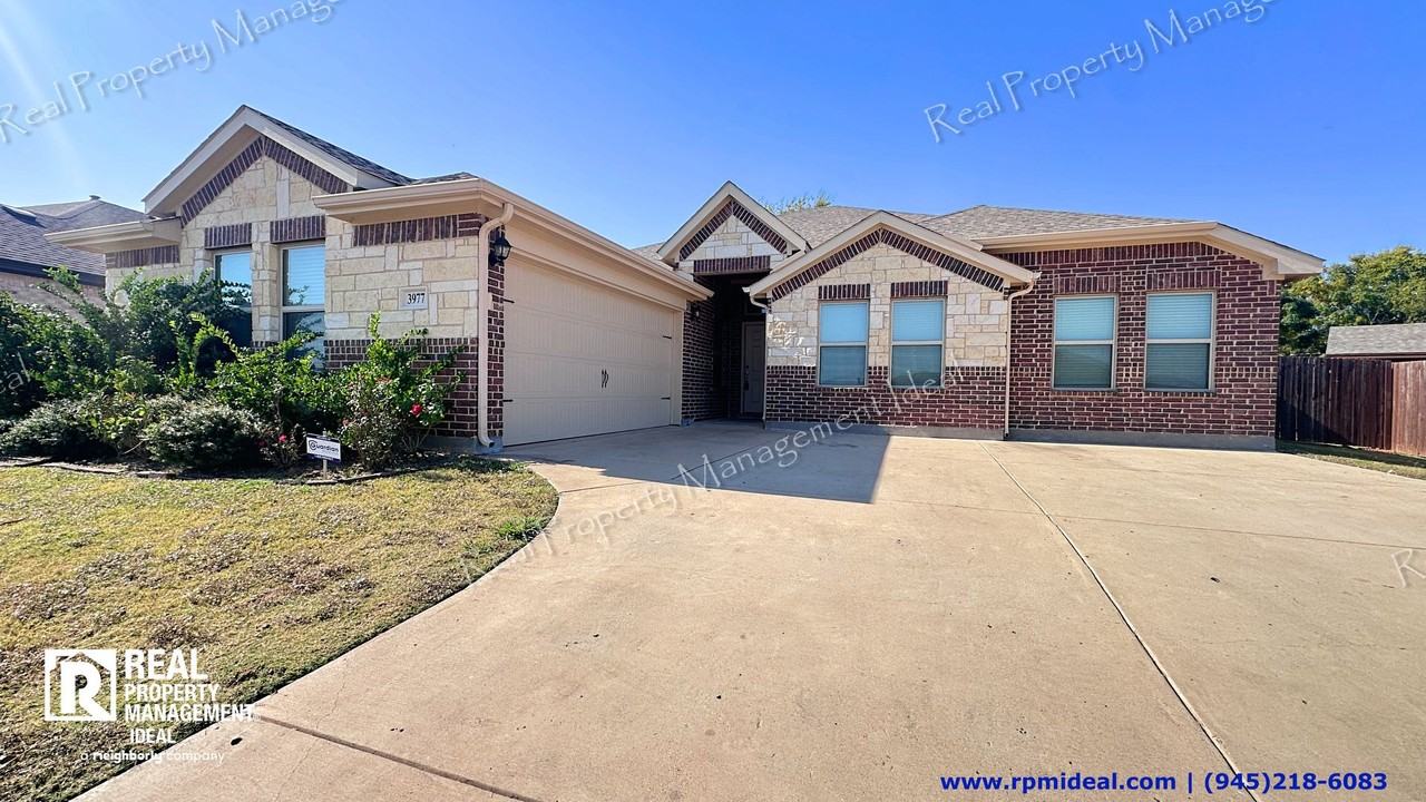 3977 Winding Hollow Dr - Photo 2 of 35