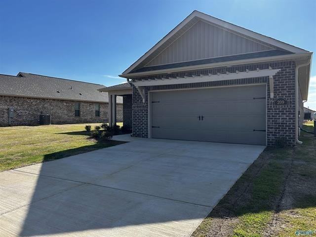 209 Emma Harris Circle - Photo 2 of 26