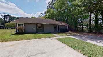 featured image of 1130 Comanche St