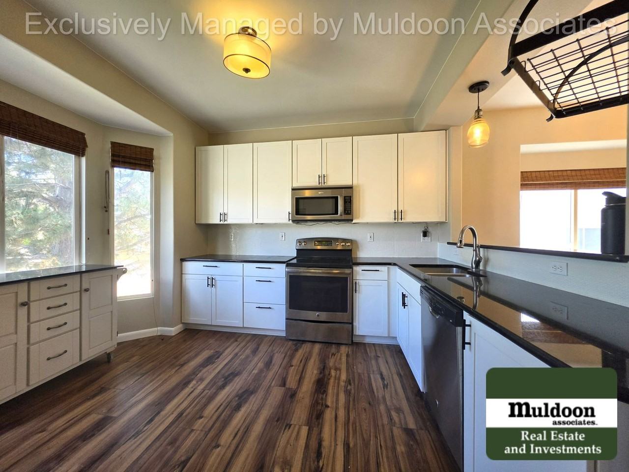 9208 Prairie Clover Dr - Photo 3 of 33