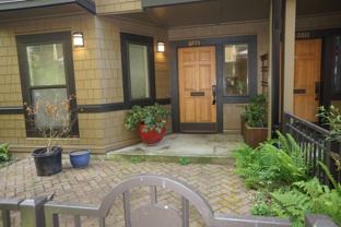 735 Se 34th Ave - Photo 1 of 1