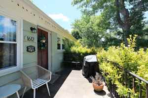 featured image of 1612 Mulberry Ave